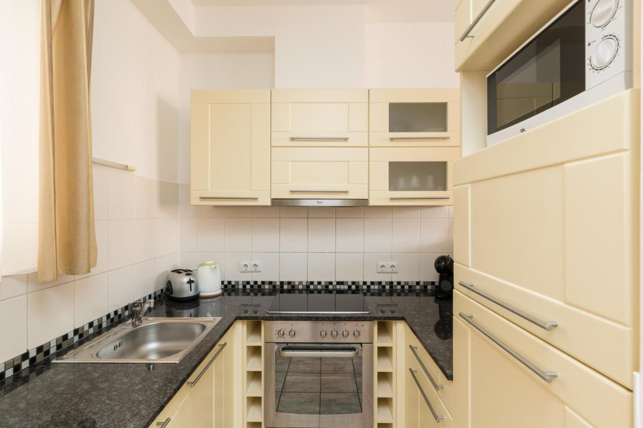 Lovag Charming Apartment In The Center-Ac Budapest Eksteriør billede